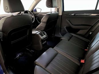 Skoda Superb 1.4 TSI iV 13kWh Laurin & Klement DSG Euro 6 (s/s) 5dr