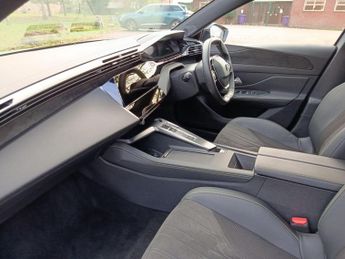 Peugeot E-308 SW 54kWh GT Estate 5dr Electric Auto (156 ps)