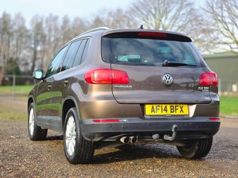 Volkswagen Tiguan 2.0 TDI BlueMotion Tech Match DSG 4WD Euro 5 (s/s) 5dr