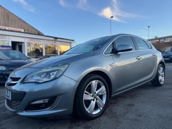 Vauxhall Astra 1.6 16v SRi Euro 5 5dr