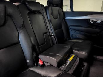 Volvo XC90 Core B5 (250 hp)