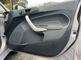 Ford Fiesta 1.4 Titanium 5dr