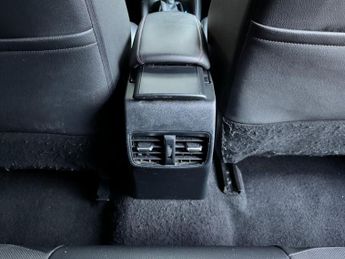 Toyota Corolla 2.0 VVT-h Excel CVT Euro 6 (s/s) 5dr