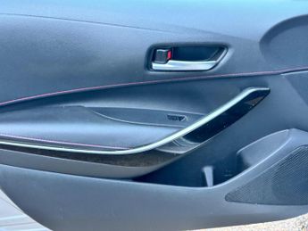 Toyota Corolla 2.0 VVT-h Excel CVT Euro 6 (s/s) 5dr