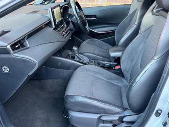 Toyota Corolla 2.0 VVT-h Excel CVT Euro 6 (s/s) 5dr