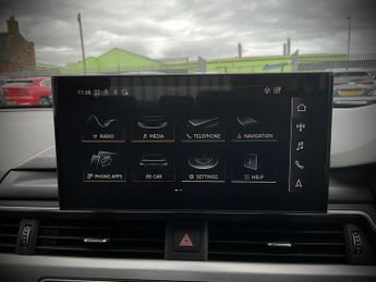 Audi A4 TECHNIK 30 TDI S-A