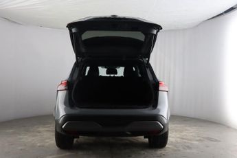 Nissan Qashqai 1.3 DIG-T MHEV Tekna Euro 6 (s/s) 5dr