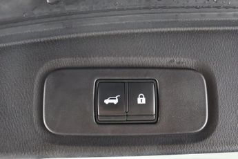 Nissan Qashqai 1.3 DIG-T MHEV Tekna Euro 6 (s/s) 5dr