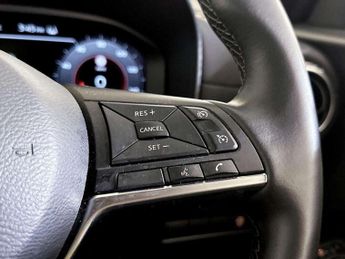 Nissan Juke 1.0 DIG-T N-Connecta Euro 6 (s/s) 5dr