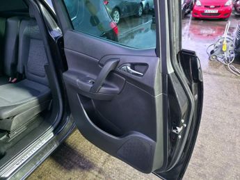 Vauxhall Meriva 1.4i Turbo SE Auto Euro 6 5dr