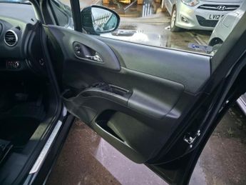 Vauxhall Meriva 1.4i Turbo SE Auto Euro 6 5dr