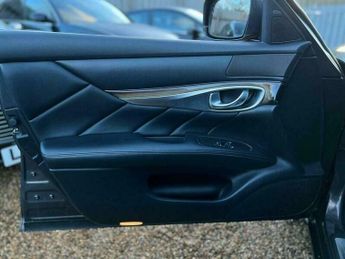 Infiniti M 3.5 35h V6 GT Premium Auto Euro 5 (s/s) 4dr
