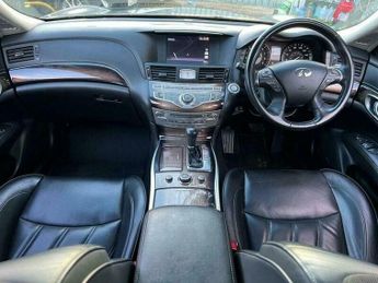 Infiniti M 3.5 35h V6 GT Premium Auto Euro 5 (s/s) 4dr