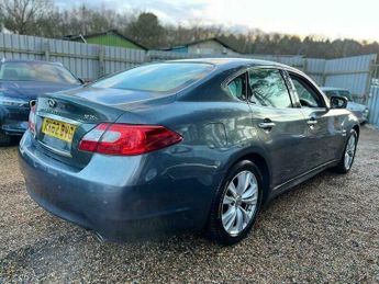 Infiniti M 3.5 35h V6 GT Premium Auto Euro 5 (s/s) 4dr