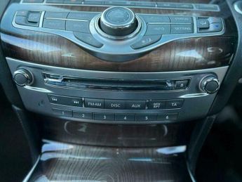 Infiniti M 3.5 35h V6 GT Premium Auto Euro 5 (s/s) 4dr