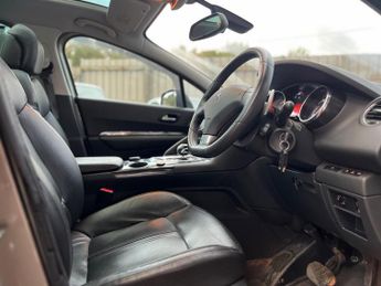 Peugeot 3008 2.0 h e-HDi EGC 4WD Euro 5 (s/s) 5dr