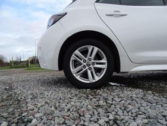 Toyota Corolla 1.8 VVT-h Icon CVT Euro 6 (s/s) 5dr