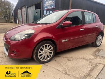 Renault Clio 1.2 Dynamique TomTom Euro 4 5dr