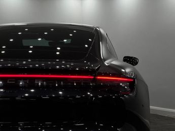 Porsche Taycan Performance Plus 93.4kWh 4S Saloon 4dr Electric Auto 4WD (571 ps