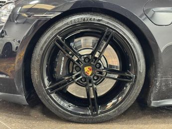 Porsche Taycan Performance Plus 93.4kWh 4S Saloon 4dr Electric Auto 4WD (571 ps