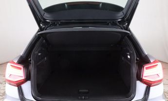 Audi Q2 1.0 TFSI 30 S line Euro 6 (s/s) 5dr