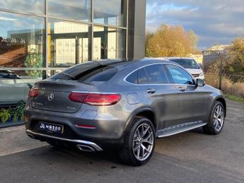 Mercedes-Benz GLC 2.0 GLC300de 13.5kWh AMG Line (Premium Plus) Coupe G-Tronic+ 4MA