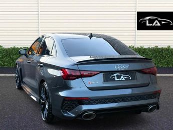 Audi RS3 2.5 TFSI S Tronic quattro Euro 6 (s/s) 4dr