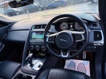 Jaguar E-PACE 2.0 D180 Chequered Flag Auto AWD Euro 6 (s/s) 5dr