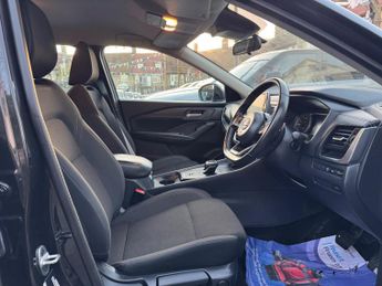 Nissan Qashqai 1.3 DIG-T MHEV Acenta Premium XTRON Euro 6 (s/s) 5dr