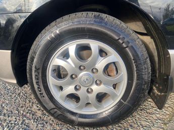 Hyundai i800 2.5 CRDi Style Auto Euro 5 5dr