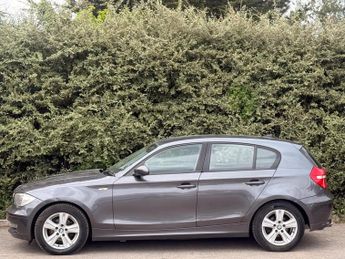BMW 1 Series 1.6 116i SE Steptronic Euro 4 5dr