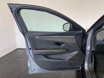 Renault Megane E-Tech comfort range 60kWh techno Auto 5dr (22kW Charger)