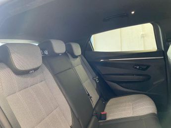 Renault Megane E-Tech comfort range 60kWh techno Auto 5dr (22kW Charger)