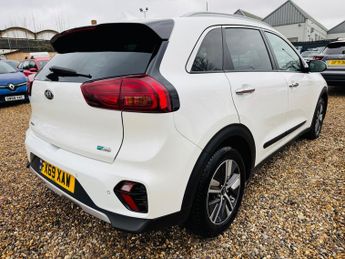 Kia Niro 1.6 GDi 2 DCT Euro 6 (s/s) 5dr