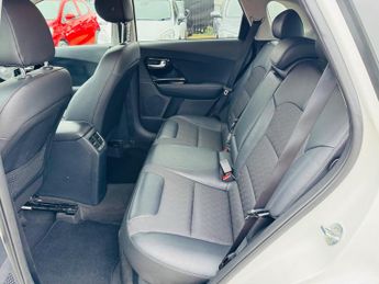 Kia Niro 1.6 GDi 2 DCT Euro 6 (s/s) 5dr