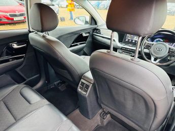 Kia Niro 1.6 GDi 2 DCT Euro 6 (s/s) 5dr