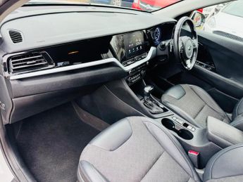 Kia Niro 1.6 GDi 2 DCT Euro 6 (s/s) 5dr