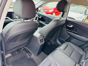 Kia Niro 1.6 GDi 2 DCT Euro 6 (s/s) 5dr