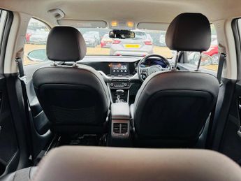 Kia Niro 1.6 GDi 2 DCT Euro 6 (s/s) 5dr