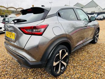 Nissan Juke 1.0 DIG-T Tekna DCT Auto Euro 6 (s/s) 5dr