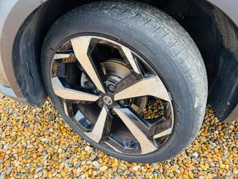 Nissan Juke 1.0 DIG-T Tekna DCT Auto Euro 6 (s/s) 5dr