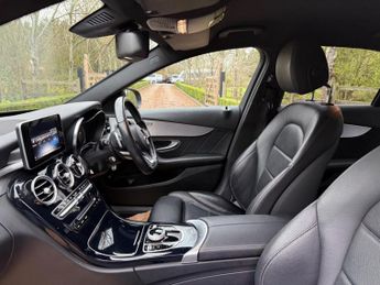 Mercedes-Benz C Class 2.1 C220d AMG Line G-Tronic+ Euro 6 (s/s) 4dr
