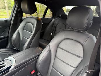 Mercedes-Benz C Class 2.1 C220d AMG Line G-Tronic+ Euro 6 (s/s) 4dr