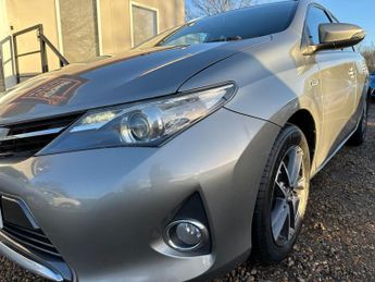 Toyota Auris 1.8 VVT-h Icon+ Touring Sports CVT Euro 5 (s/s) 5dr
