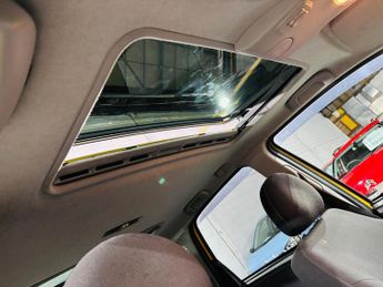 Vauxhall Meriva 1.6i 16v Design Easytronic 5dr (a/c)