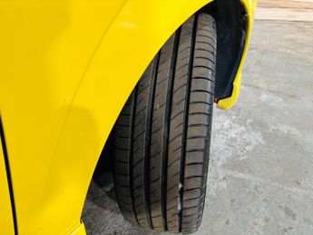 Vauxhall Meriva 1.6i 16v Design Easytronic 5dr (a/c)