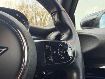 MINI Electric Hatch Cooper SE 32.6kWh Level 2 Auto 3dr