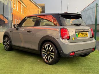 MINI Electric Hatch Cooper SE 32.6kWh Level 2 Auto 3dr