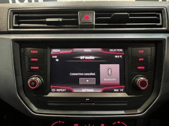 SEAT Arona 1.0 TSI SE DSG Euro 6 (s/s) 5dr