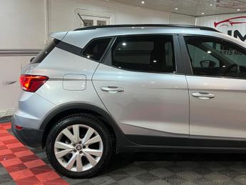 SEAT Arona 1.0 TSI SE DSG Euro 6 (s/s) 5dr